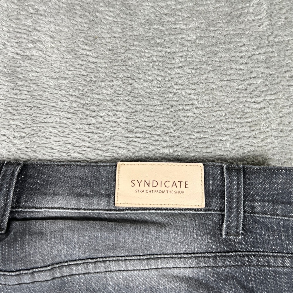 Syndicate Core Jeans Mens 38x33 Gray Straight Leg Denim Streetwear Minimal - Picture 9 of 13